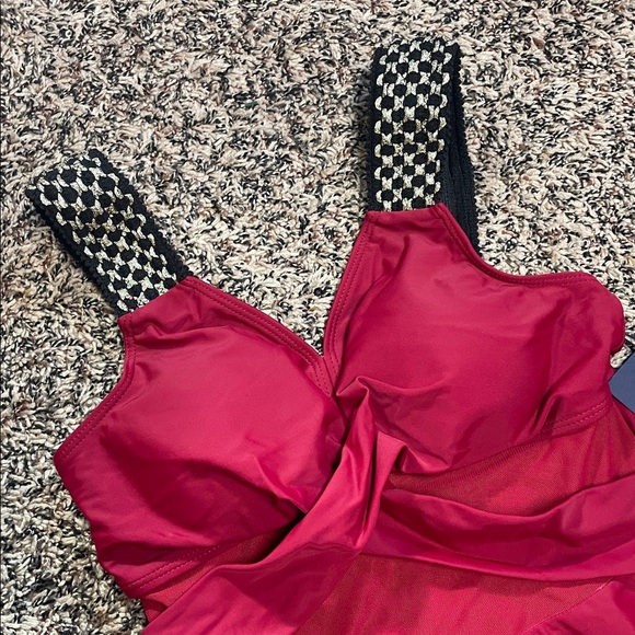 🆕 AK Burgundy Mesh Tummy Control One-Piece Crochet Swimsuit Sz Small | NWT - Picture 4 of 9